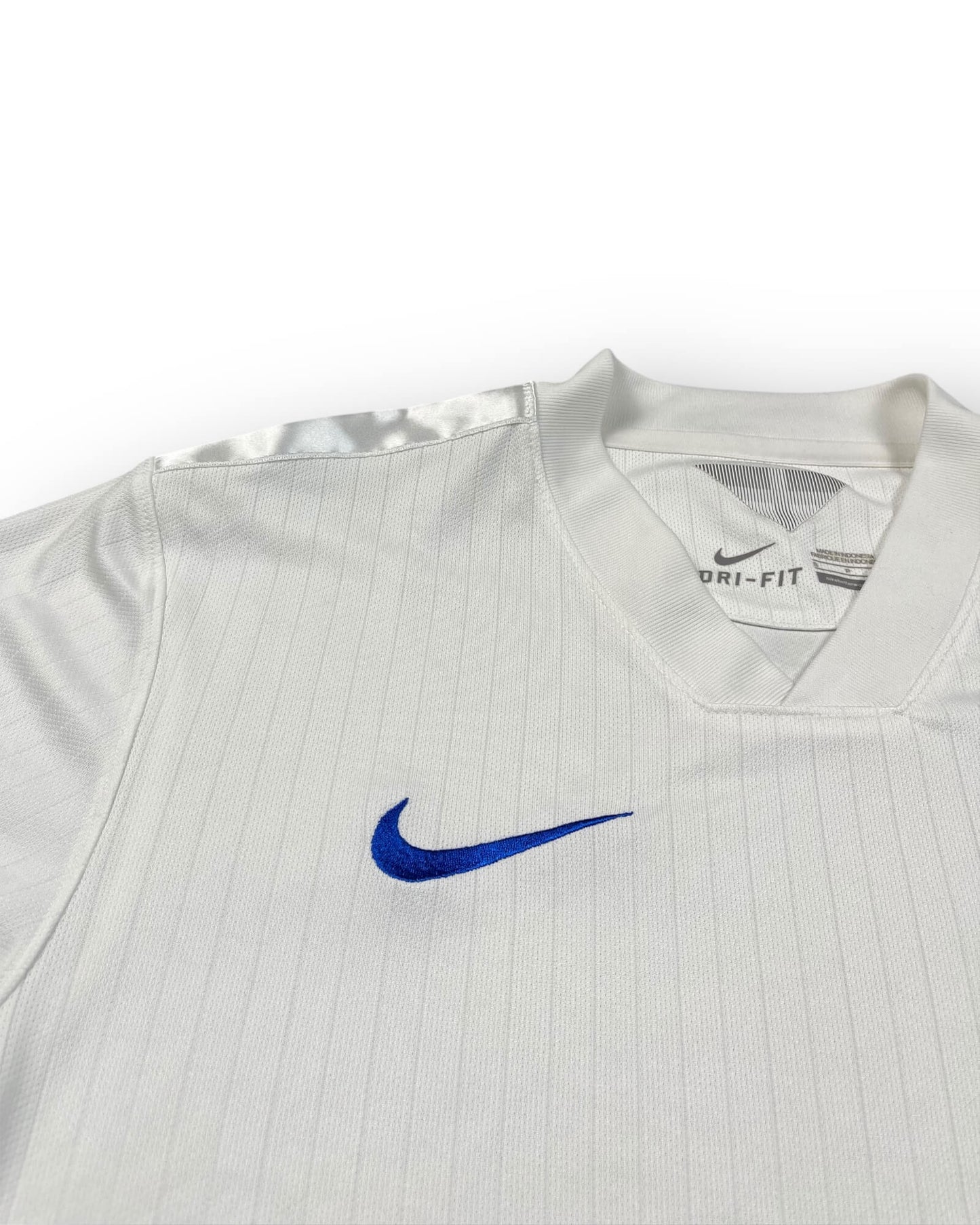 VINTAGE NIKE ENGLAND TRIKOT (S)