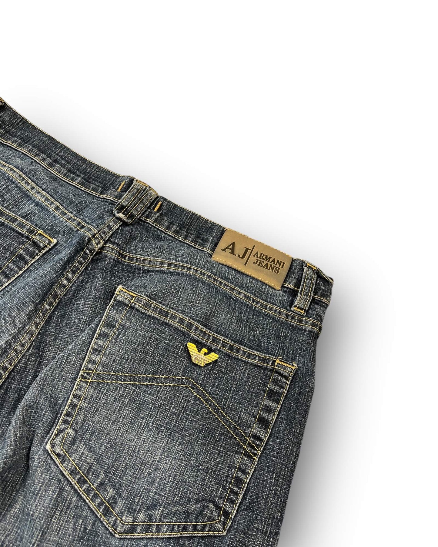 ARMANI JEANS (L)