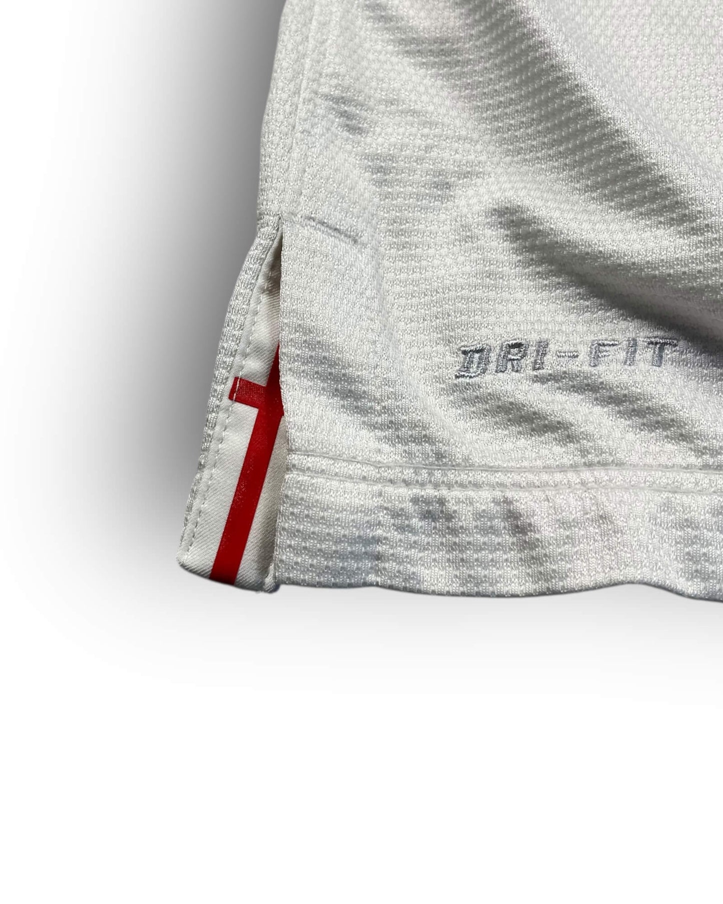 LIMITED EDITION NIKE ENGLAND TRIKOT (M)