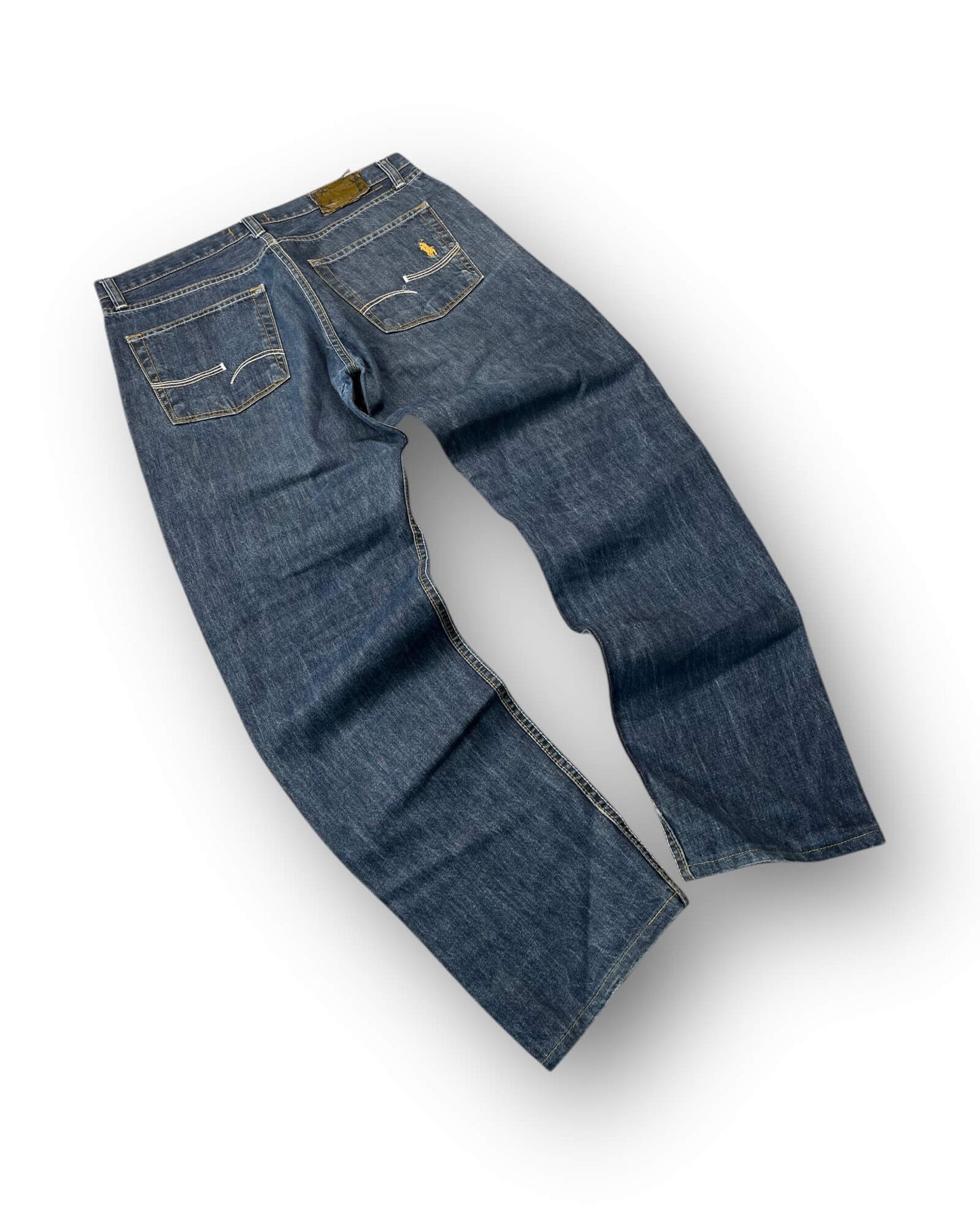ARMANI JEANS (M)