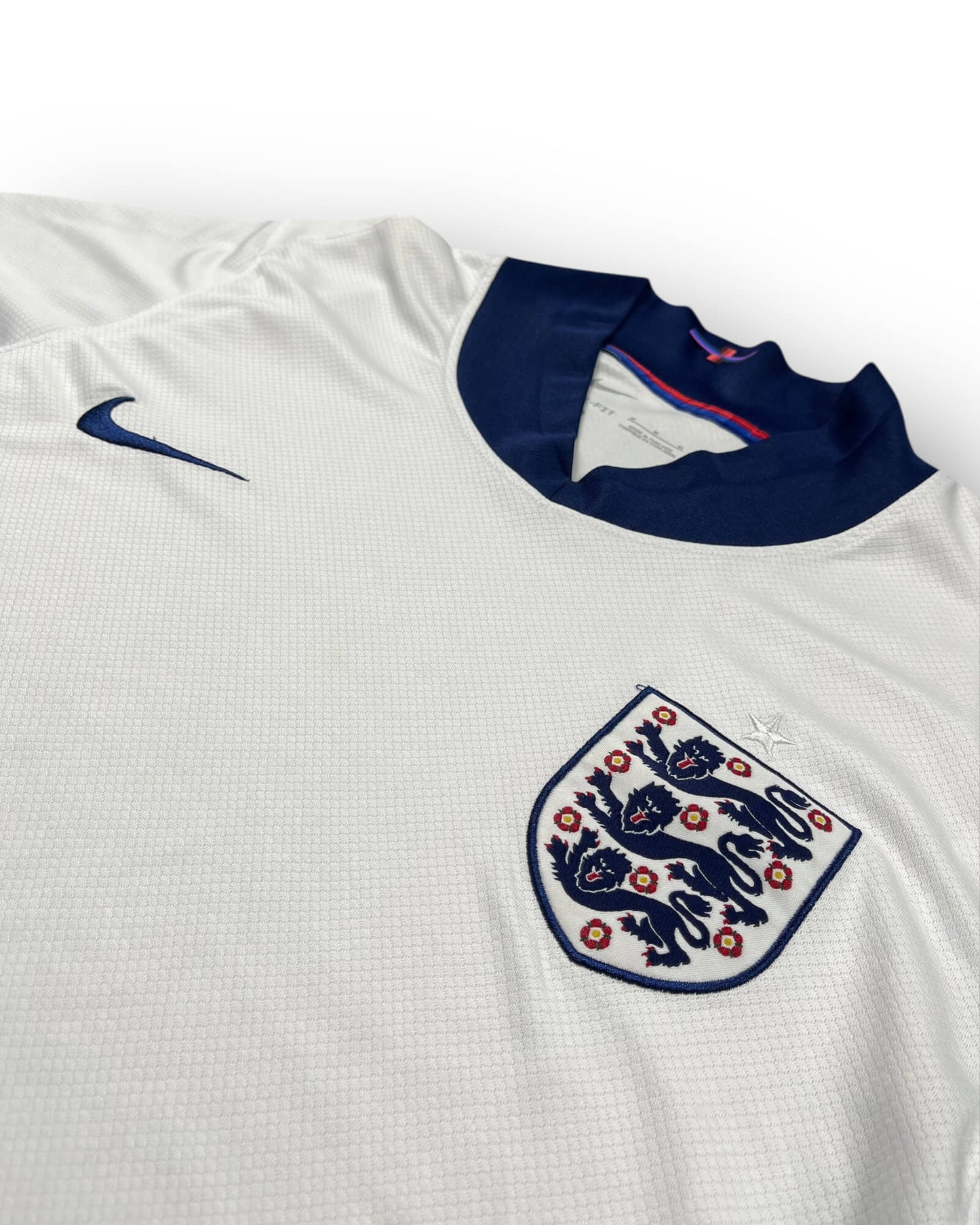 VINTAGE NIKE ENGLAND TRIKOT (M)
