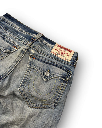TRUE RELIGION JEANS (M)