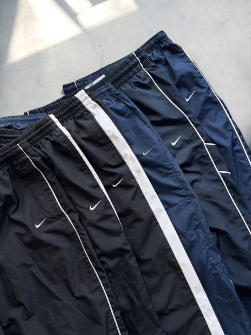 Trackpants